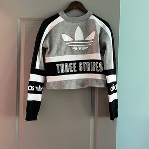 Adidas women’s sweatshirt size small